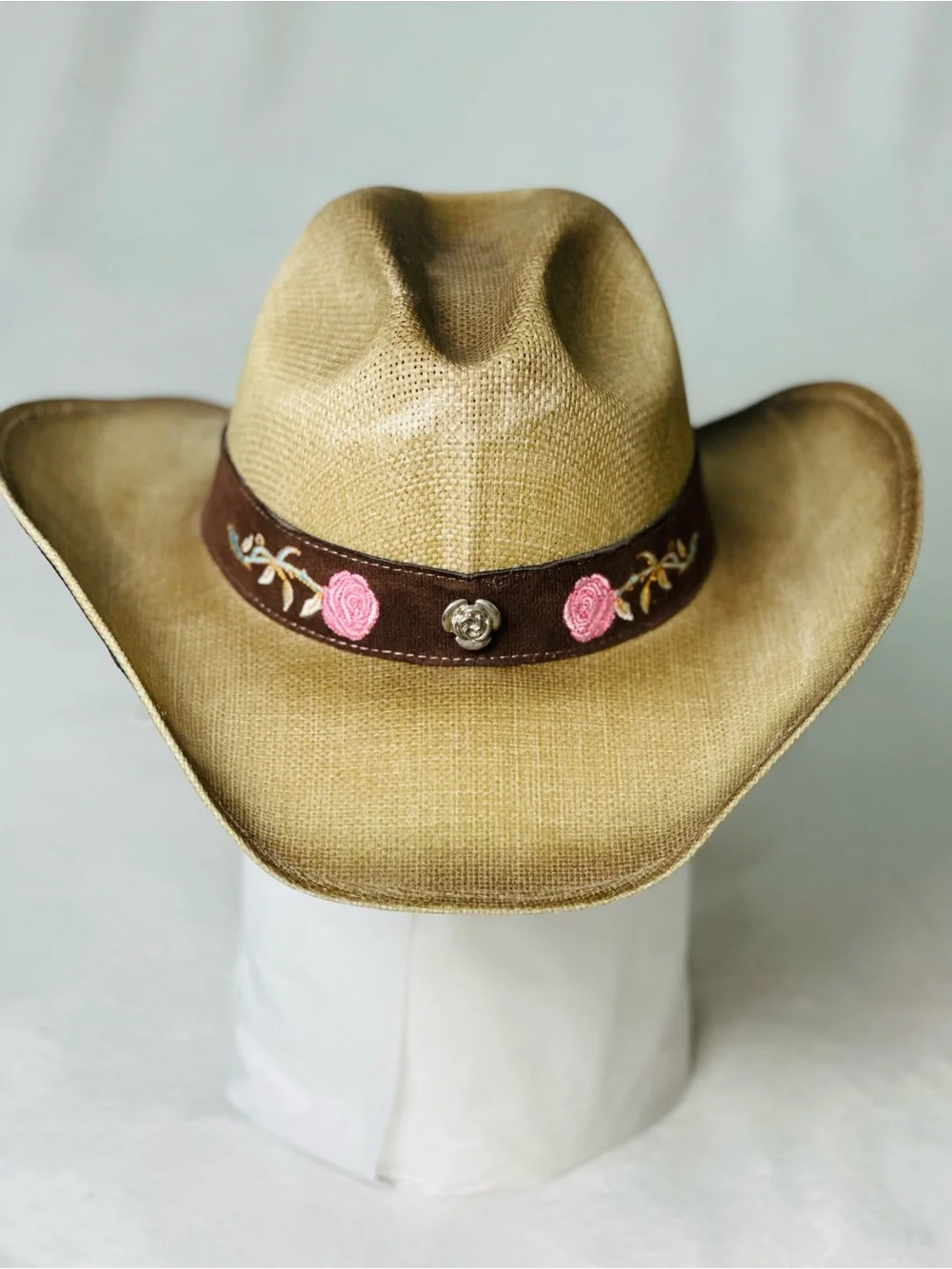 Dallas Hats Women’s Cowboy Embroidered Floral Western Hat